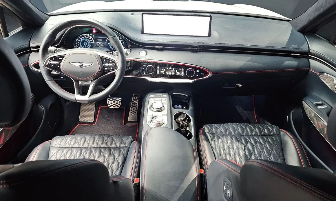 Genesis GV70 — фото 10