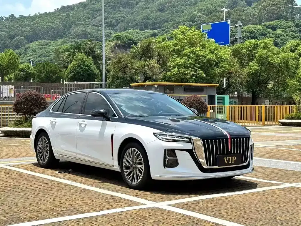 Hongqi H5 — фото 3