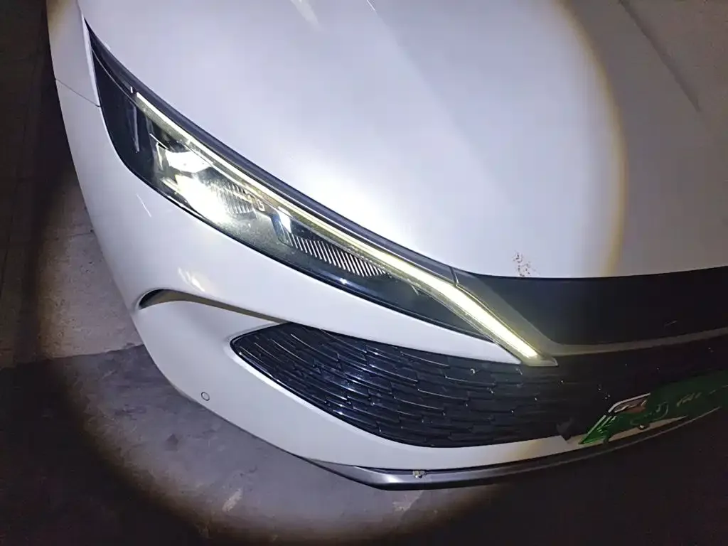 BYD Qin L — фото 10