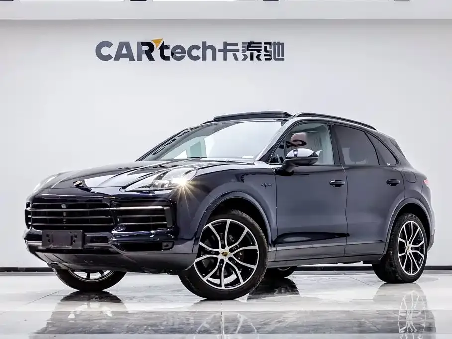 Porsche Cayenne Hybrid — фото 1