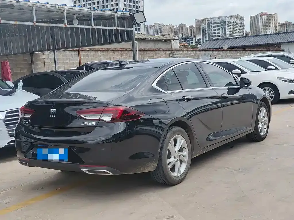 Buick Regal — фото 3