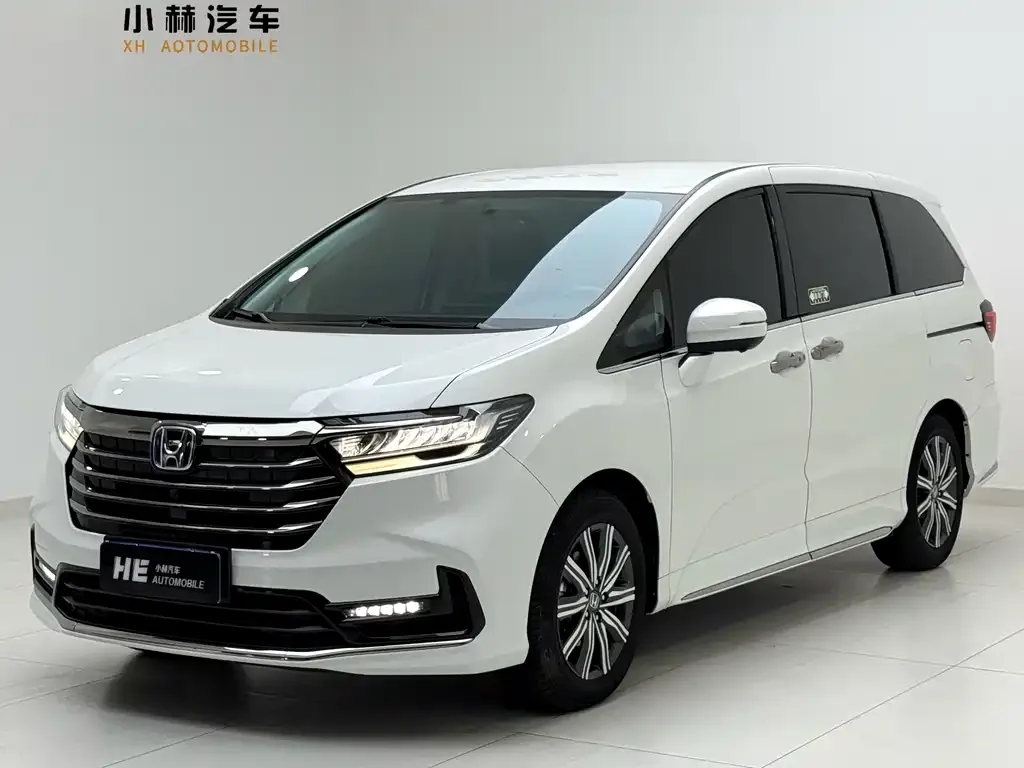 Honda Odyssey — фото 1