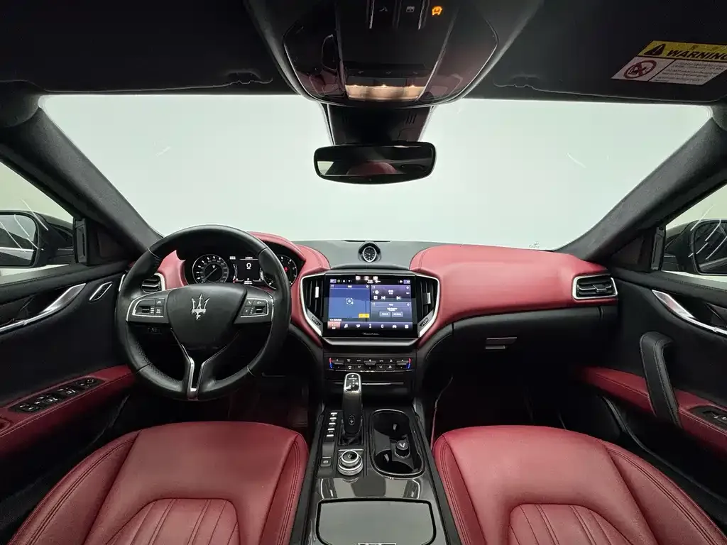 Maserati Ghibli — фото 9