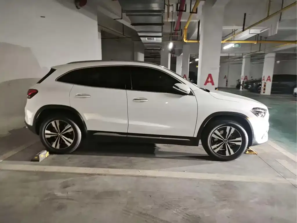 Mercedes-Benz GLA — фото 4