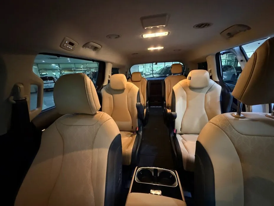 Kia Carnival — фото 2