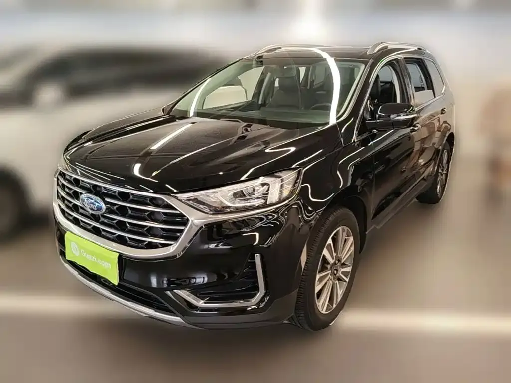 Ford Edge — фото 1