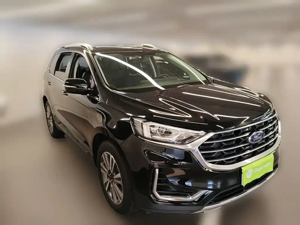Ford Edge — фото 9