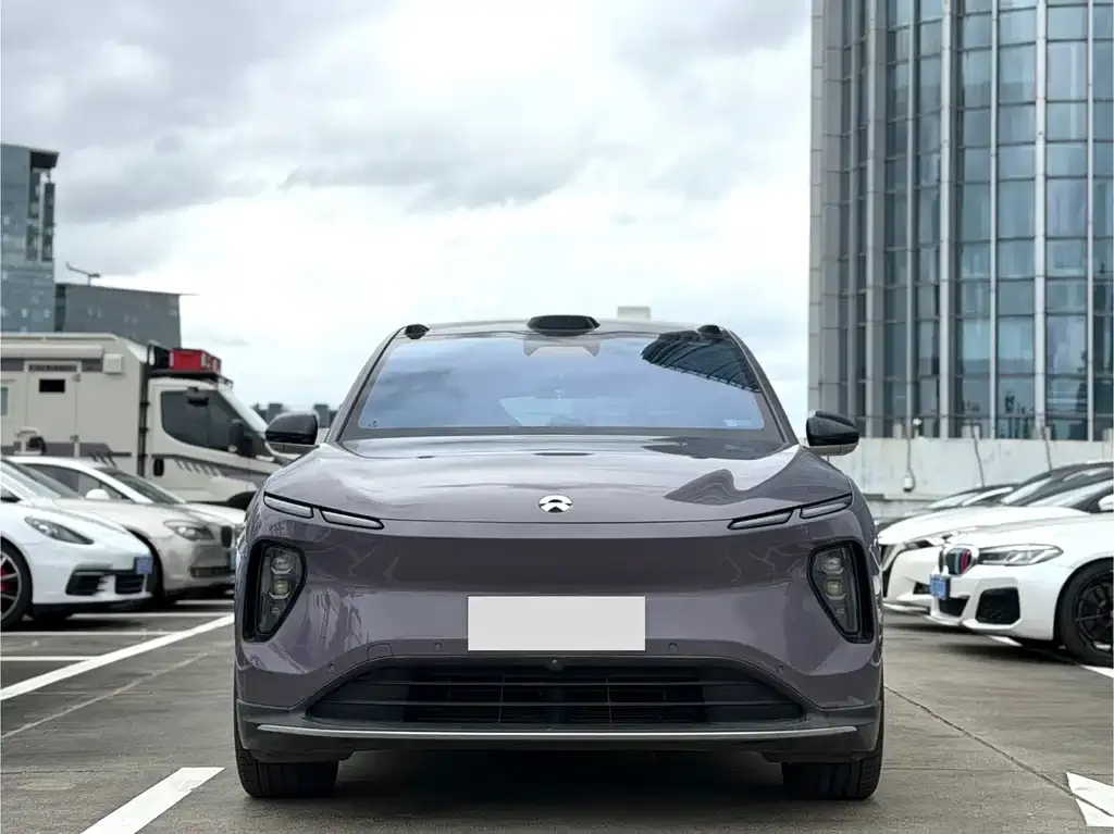 NIO EC6 — фото 8