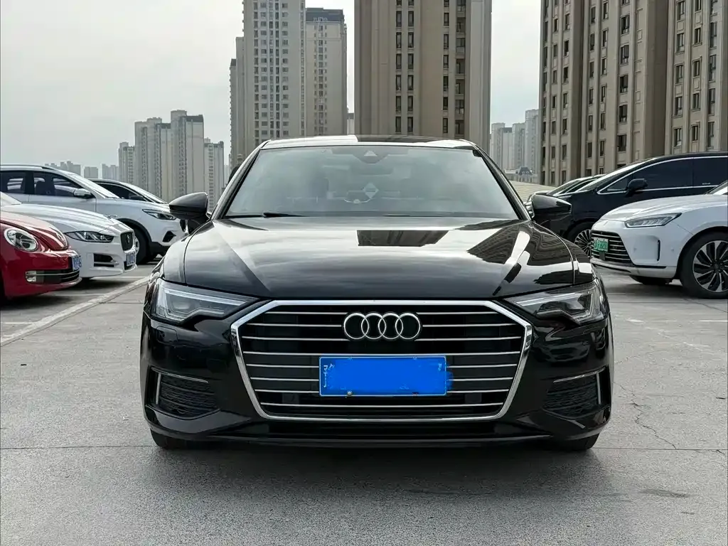 Audi A6L — фото 2