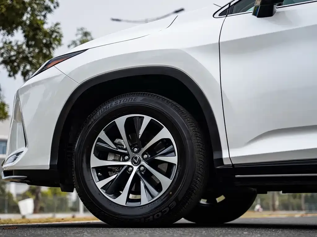 Lexus RX — фото 3