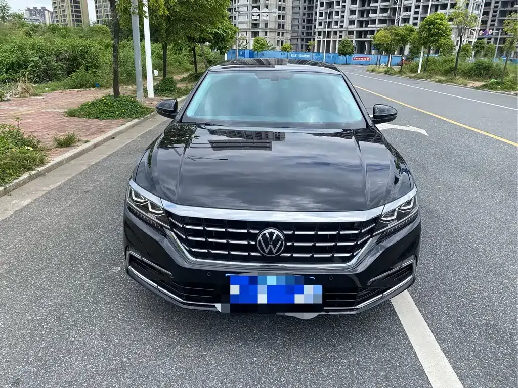 Volkswagen Passat — фото 9