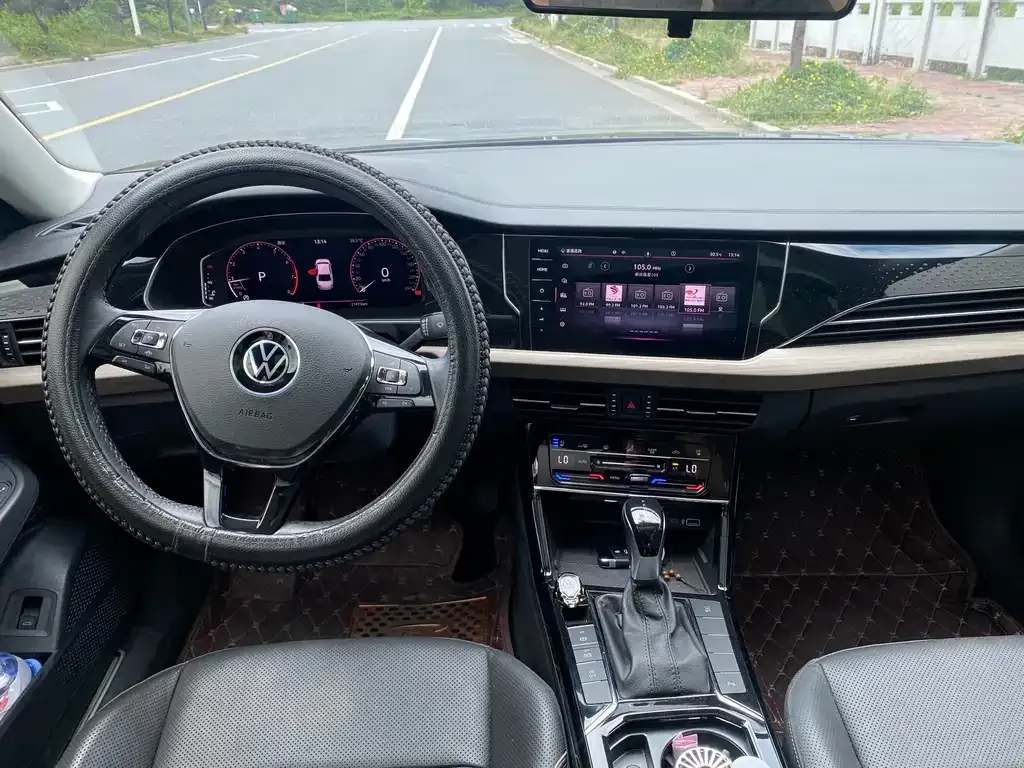 Volkswagen Passat — фото 5