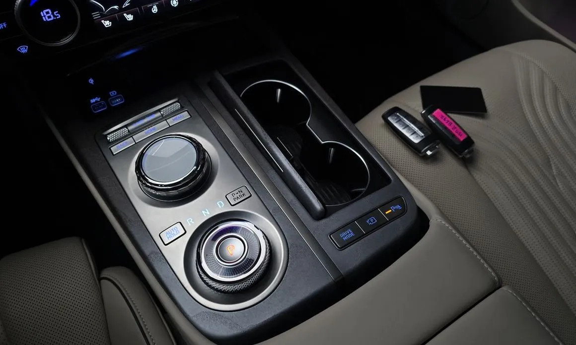 Genesis G80 — фото 10