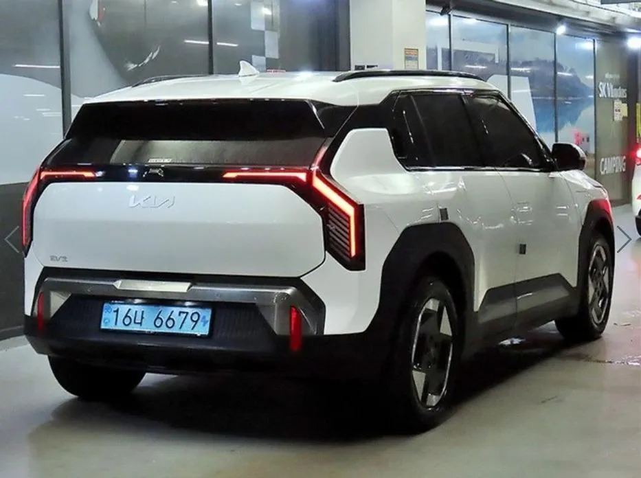 Kia EV3 — фото 4