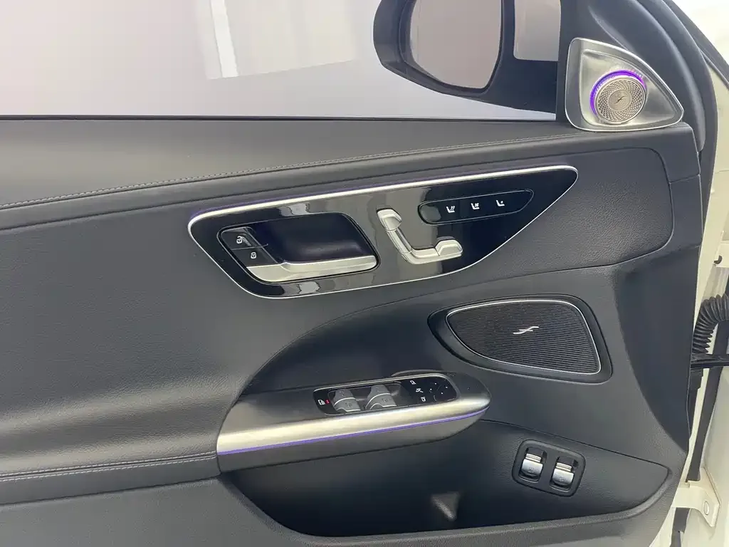 Mercedes-Benz C-Class New Energy — фото 7