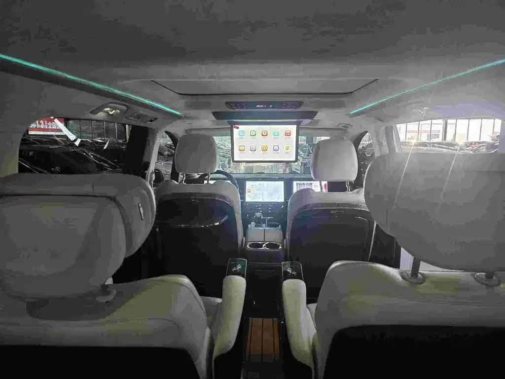 GAC Motor Trumpchi E9 — фото 3