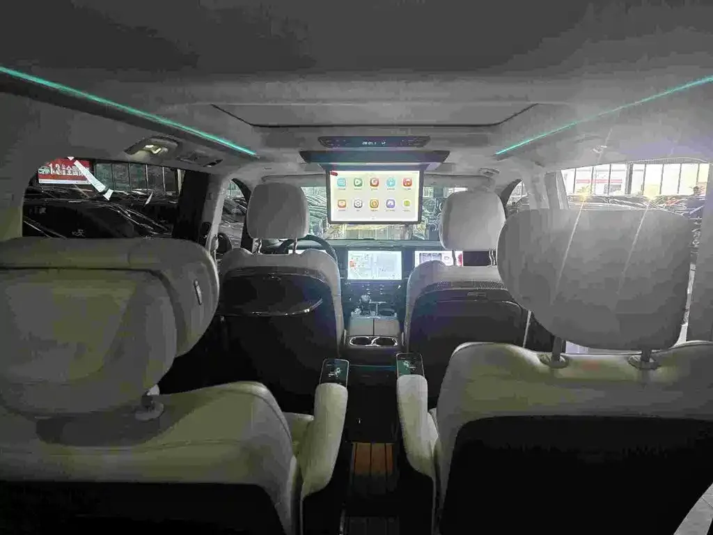 GAC Motor Trumpchi E9 — фото 7