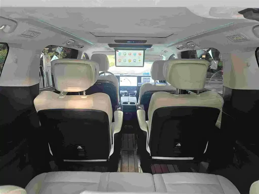 GAC Motor Trumpchi E9 — фото 2