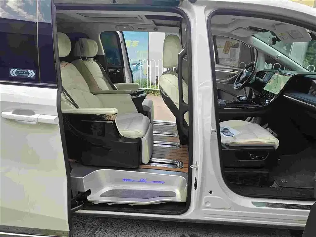 GAC Motor Trumpchi E9 — фото 4
