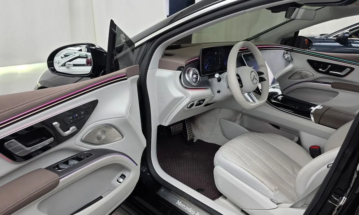 Mercedes-Benz EQS — фото 10