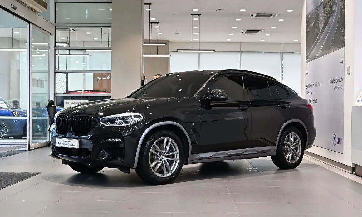 BMW X4 — фото 1