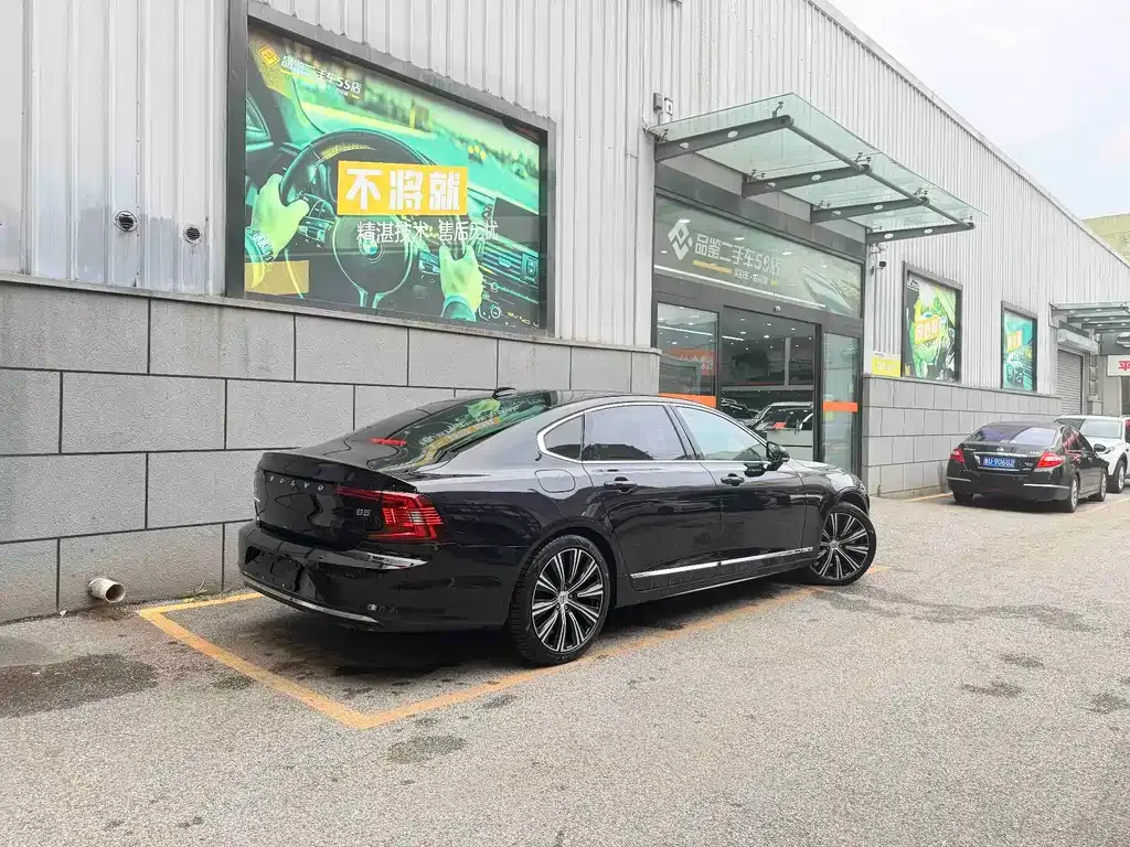 Volvo S90 — фото 2