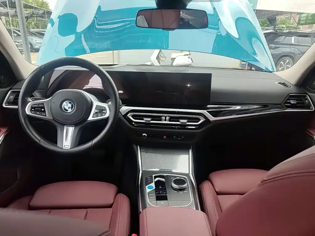 BMW i3 — фото 7