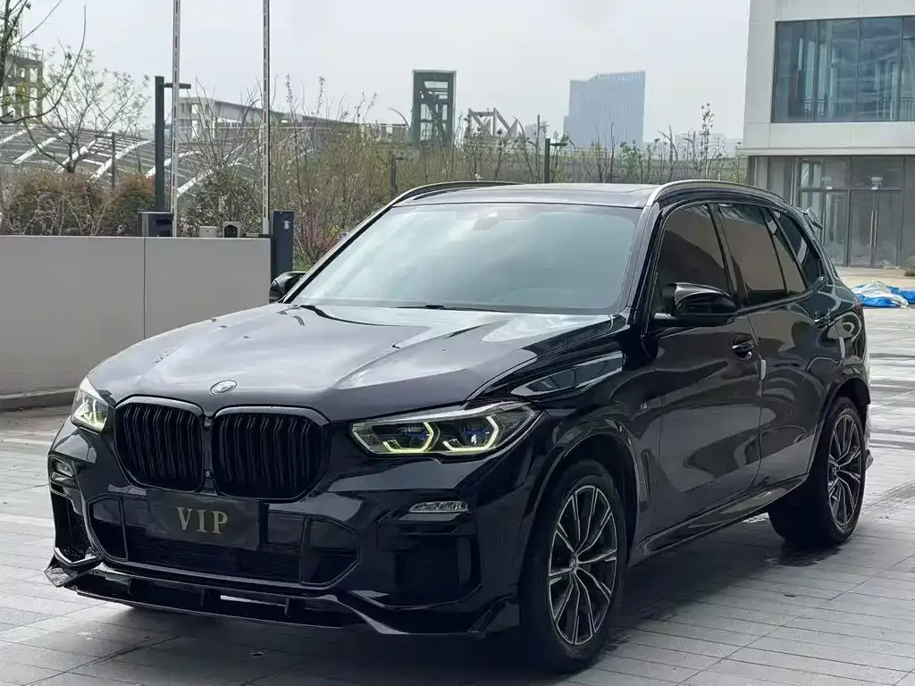 BMW X5 — фото 1