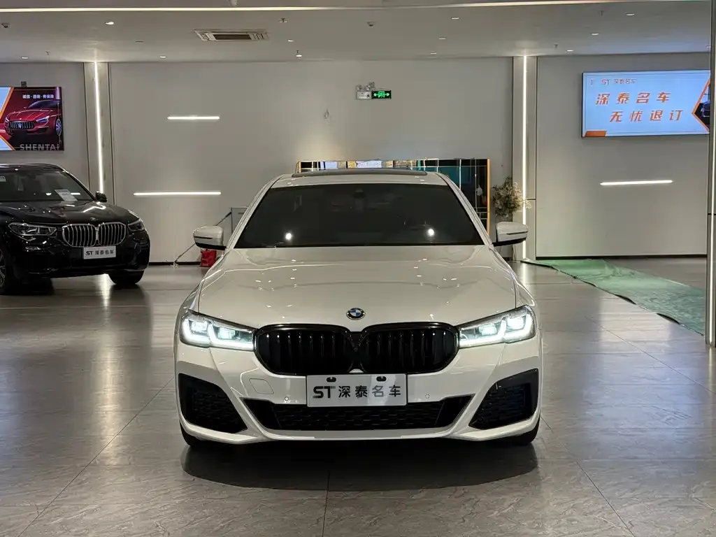 BMW 5 Series — фото 5