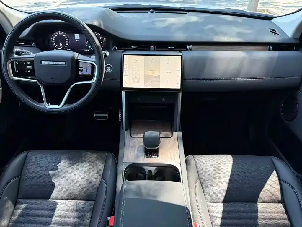 Land Rover Discovery Sport — фото 10