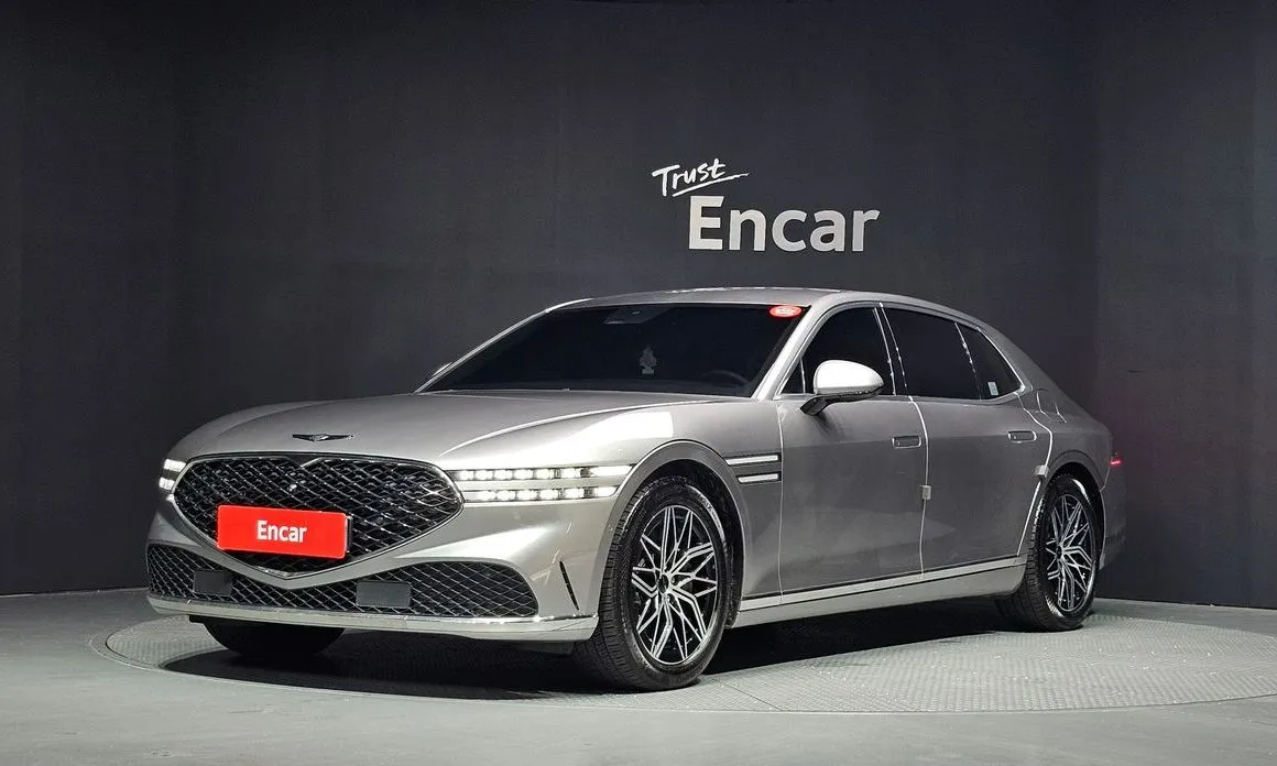 Genesis G90 — фото 1