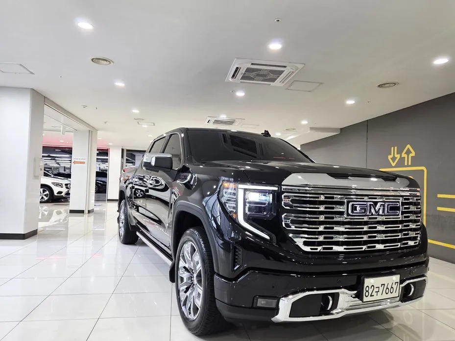 GMC Sierra — фото 9