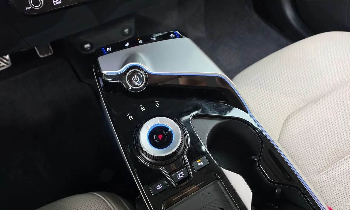 Kia EV6 — фото 7