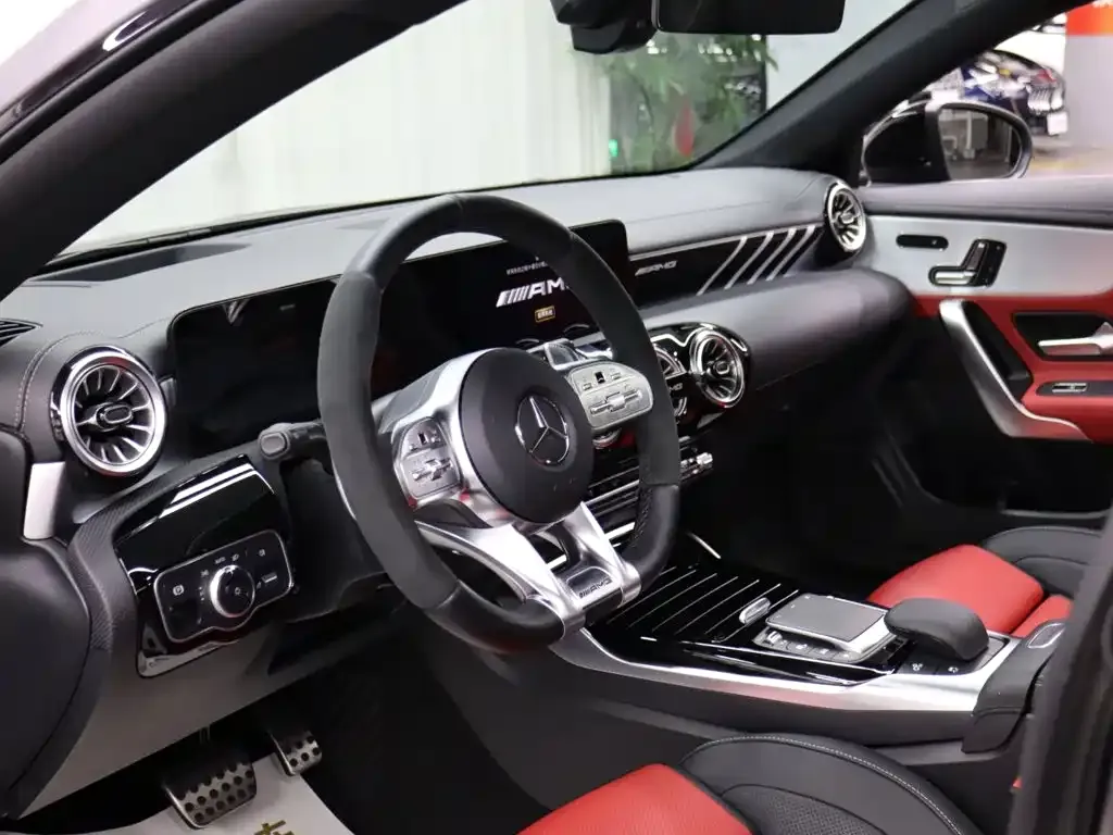 Mercedes-Benz CLA AMG — фото 4