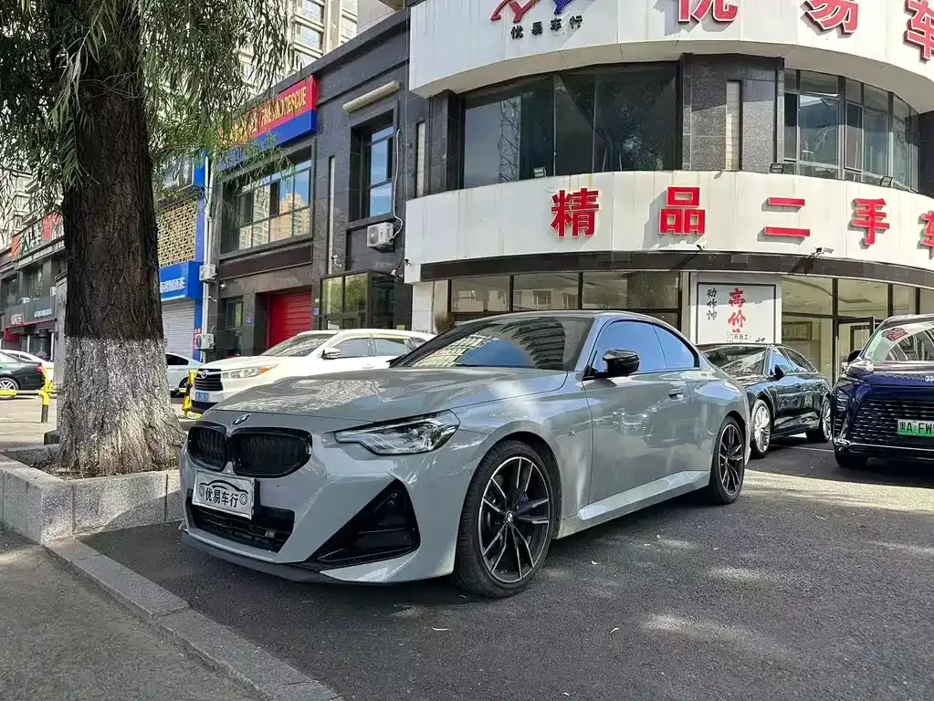 BMW M240i — фото 1