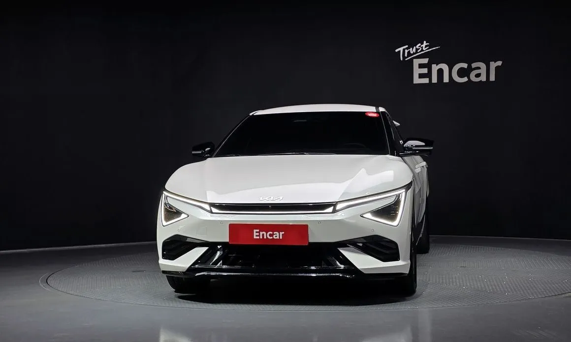Kia EV6 — фото 4