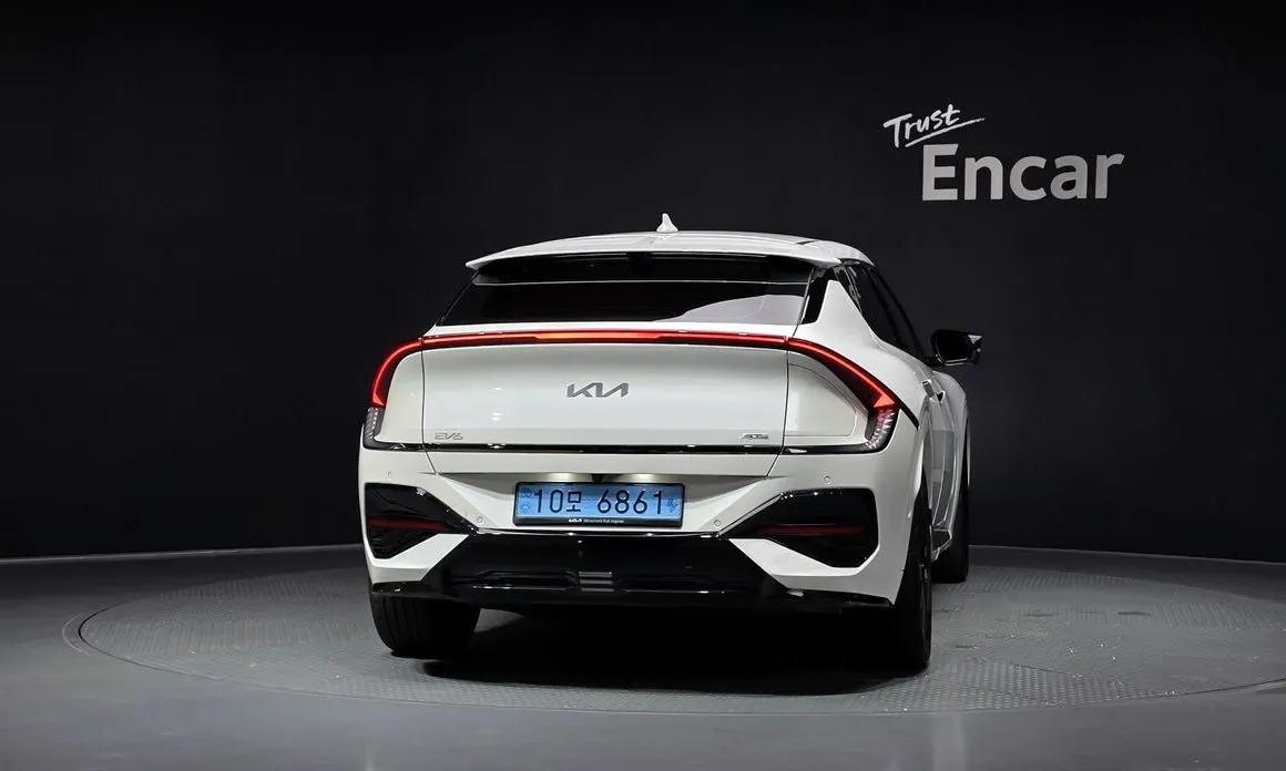 Kia EV6 — фото 3