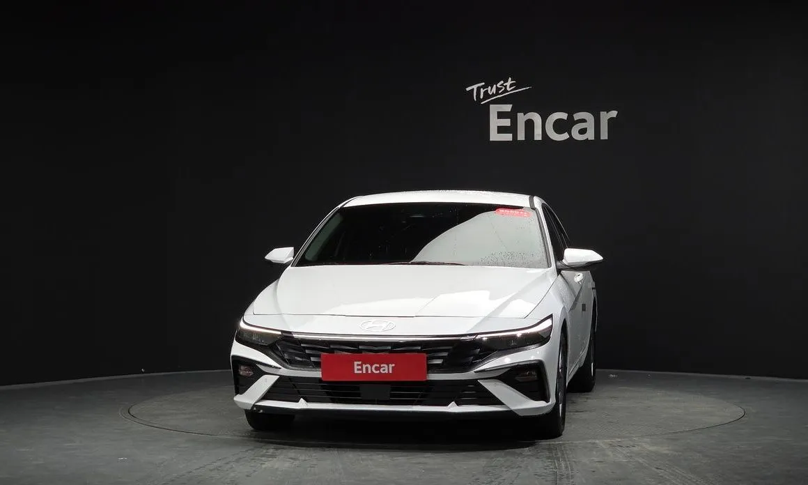 Hyundai AVANTE — фото 3