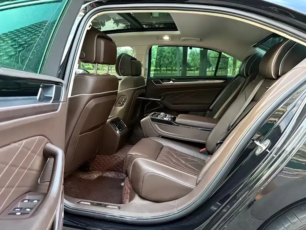 Volkswagen Phideon — фото 2