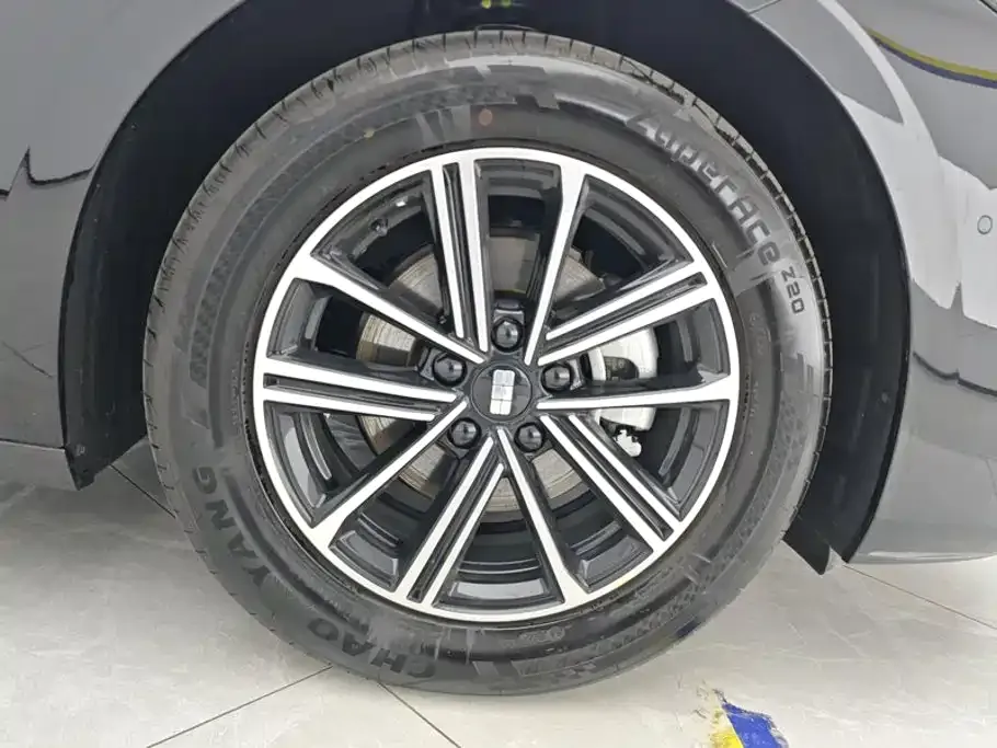 Geely Galaxy A7 EM — фото 7