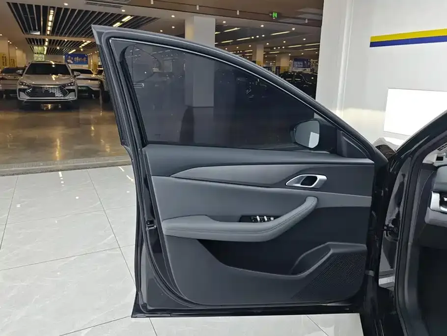 Geely Galaxy A7 EM — фото 3