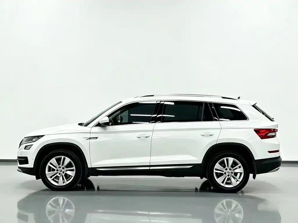 Skoda Kodiaq — фото 2
