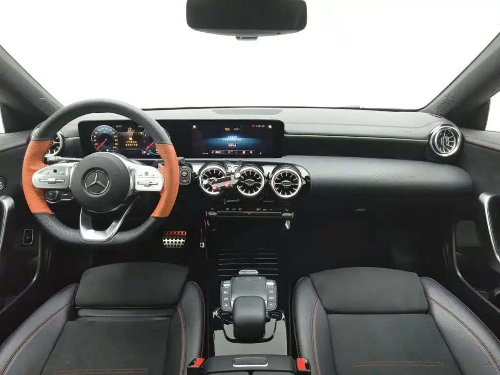 Mercedes-Benz CLA (Import) — фото 10