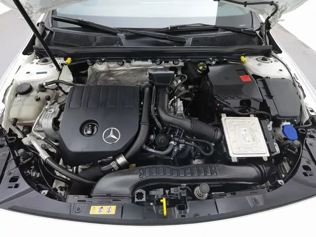 Mercedes-Benz CLA (Import) — фото 9