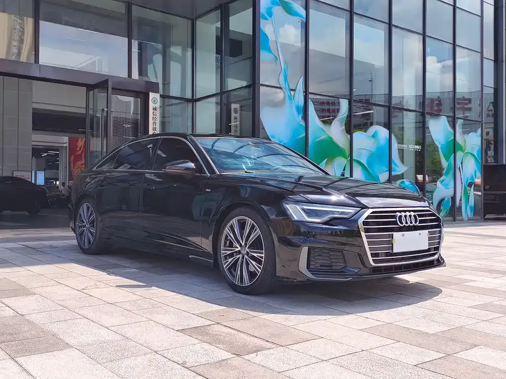 Audi A6L — фото 10