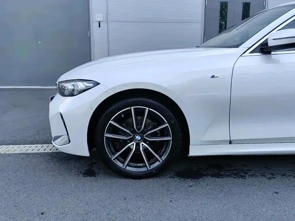 BMW 3 Series — фото 10