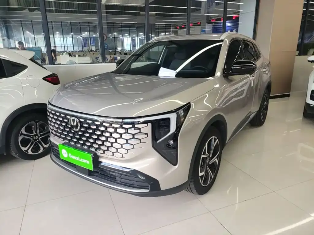 Changan CS55PLUS — фото 1
