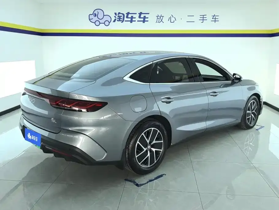 BYD Qin L — фото 5