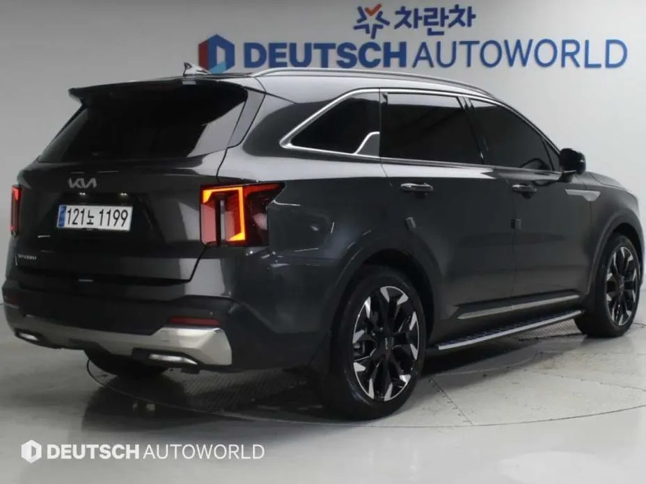 Kia Sorento — фото 3