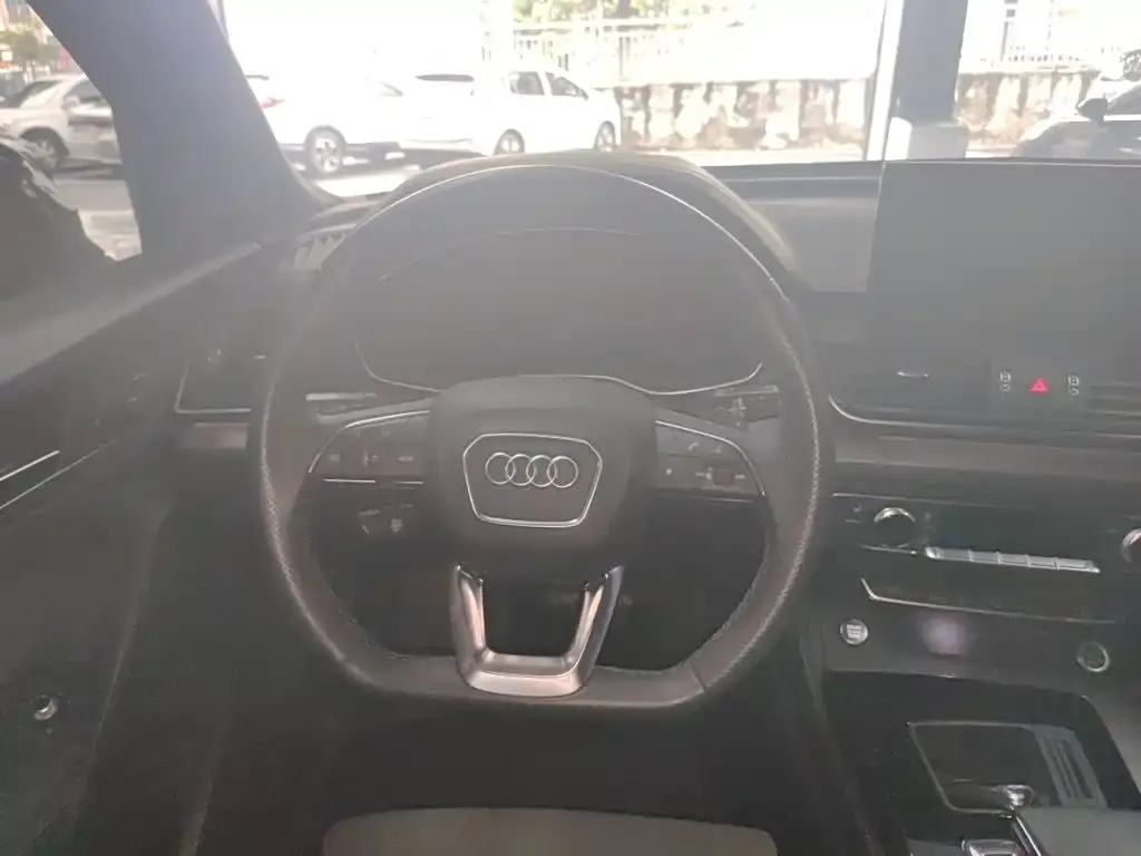 Audi Q5L Sportback — фото 6